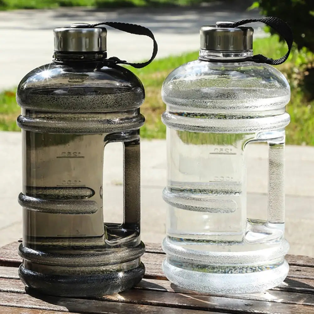 Botella de Agua de 2L – Bidón Deportivo Grande de Alta Resistencia en PETG, Botella Portátil con Asa tipo Shaker